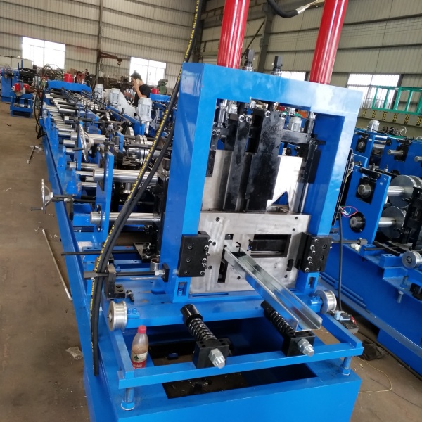 Steel metal purlin roll forming machine